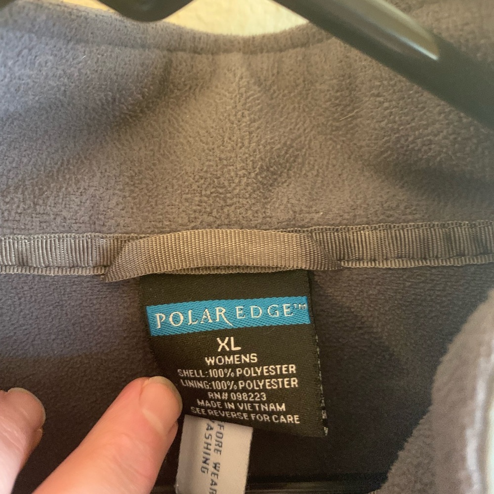 Women’s grey and pink winter jacket